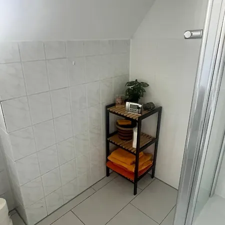 Dachgeschosswohnung Mit Balkon In Gruener Umgebung In Der Naehe Von Koeln Leverkusen